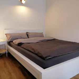  Apartment In / Mit Allem Drum Und Dran Deutschland